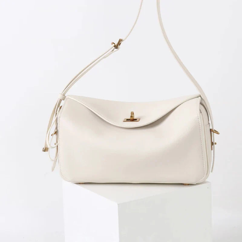 Le 2026 Shoulder Bag