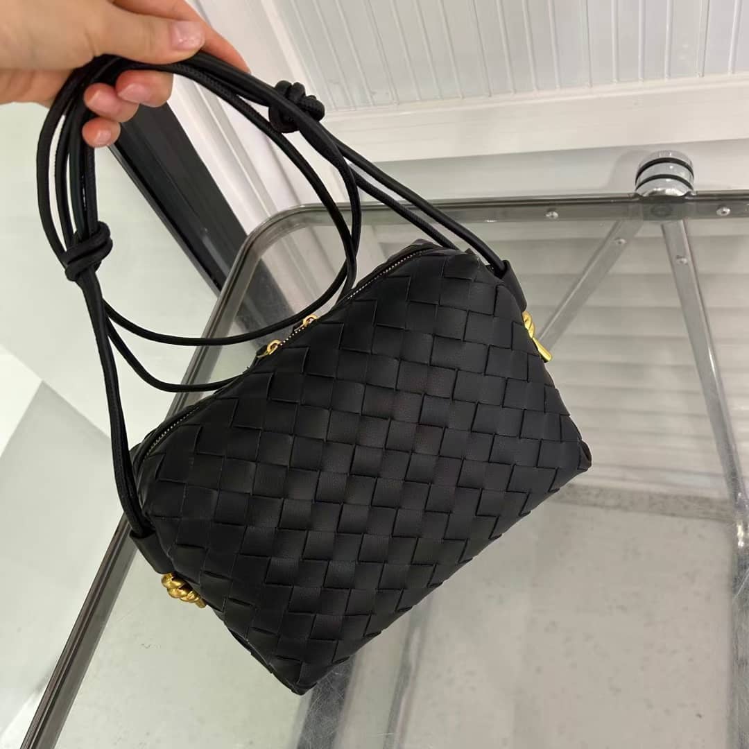 Leather Camera Loop Bag