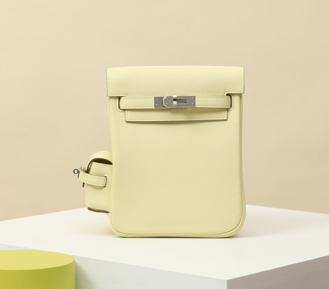 The Portier Mini - Top Grain Leather