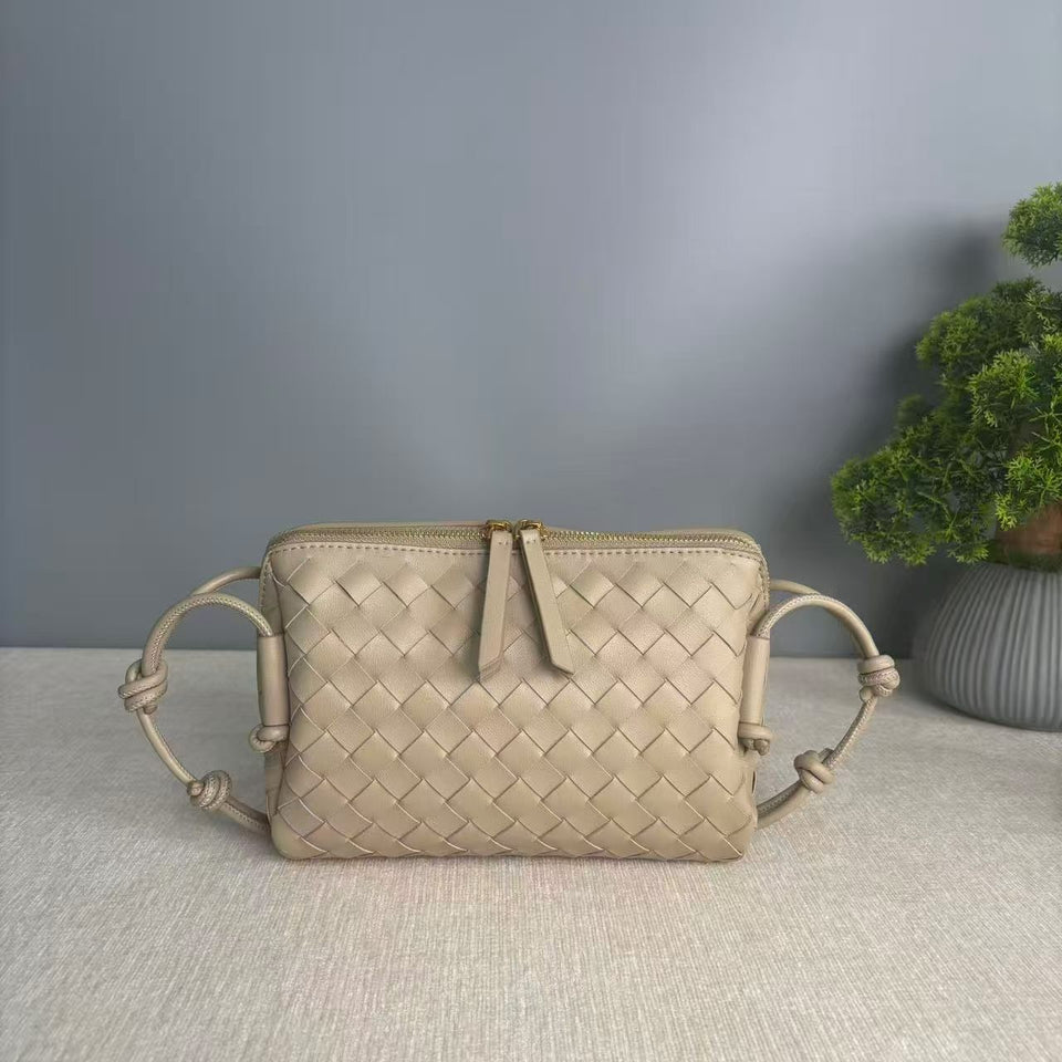 The Knot 23 Bag - Calfskin