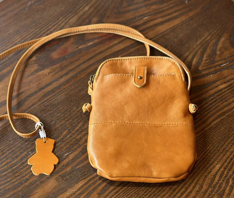 Compact Vintage Leather Crossbody Bag