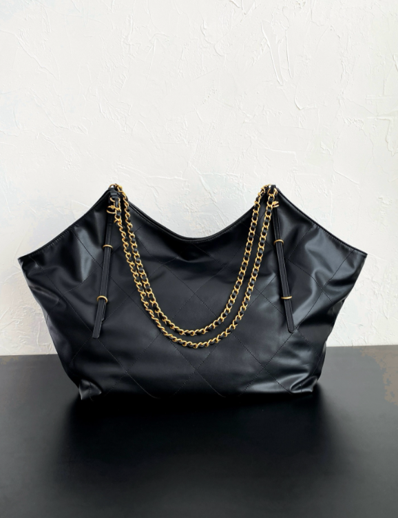 Quilted Chain-Link Leather Tote