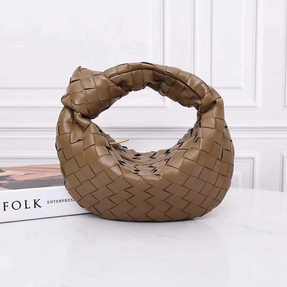 Woven leather Clucth bag