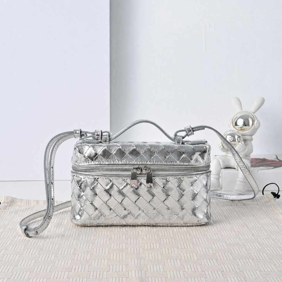 Metallic Woven Vanity Bag