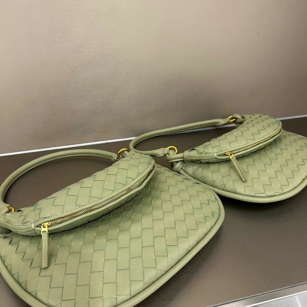 Artisan Woven Elegance bag