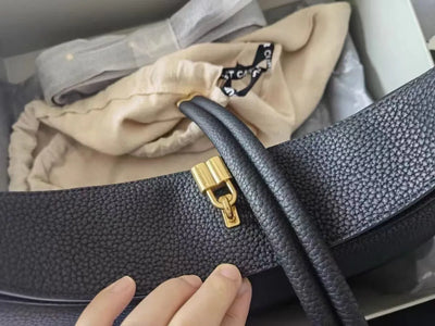 Shoulder Bag - Calfskin Leather